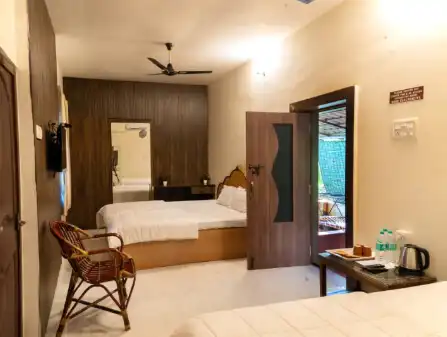 Resort with Bonfire in Anaikatti