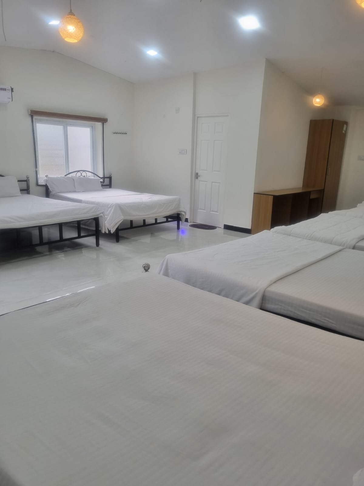 Resorts with Trekking Near Coimbatore