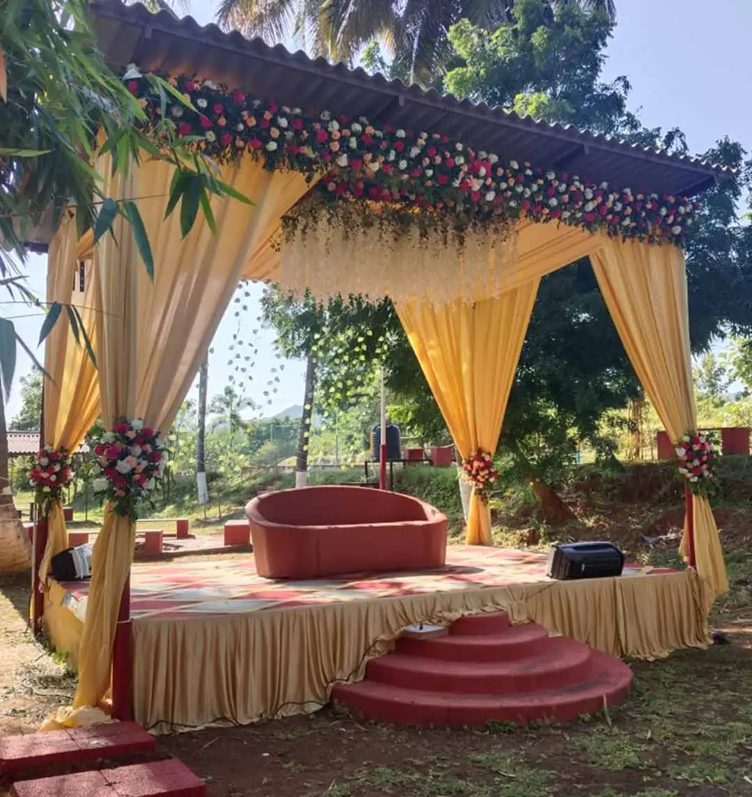 Resort to Stay in Jungle Environment Near Kerala for Family